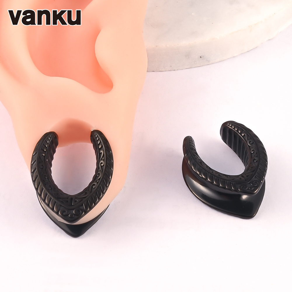 Vanku 2pcs Antique Vintage Ear Flesh Tunnel Expander Gauge Hollow Plugs Stretcher Half Arc Shape Tunnel Plugs Piercing Jewelry