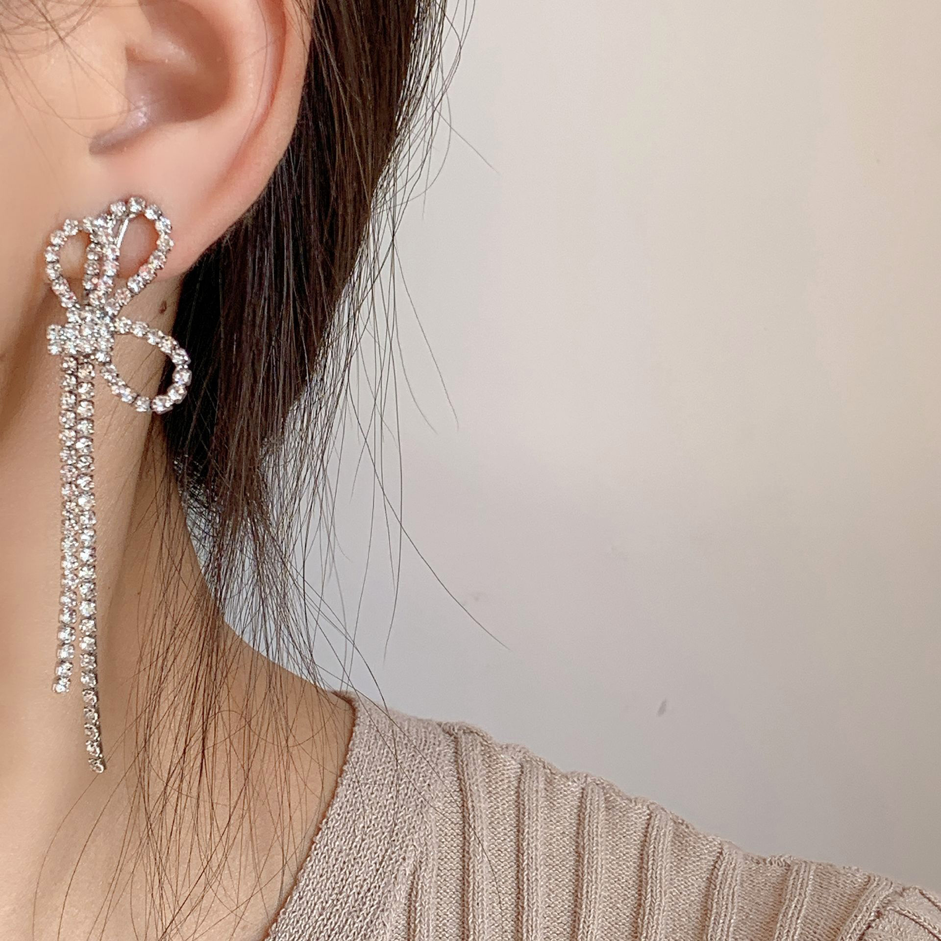 Simple Bow Mosquito Coil Ear Clip Wild Long Fairy Tassel Earrings Female Jewelry Gift Hot Sale