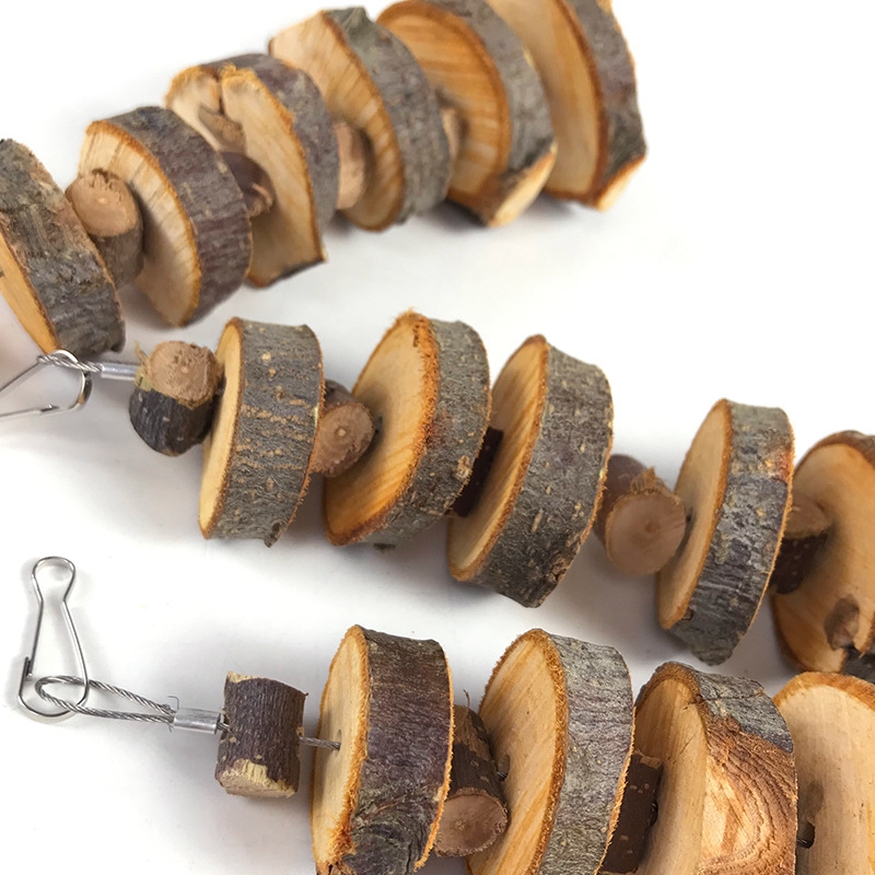 1 pc Random Style Pet Chew Toy Apple Wood Molar Skewers Chew Toys for Small Animal Hamster Rabbit Bird Guinea Pigs Chinchillas