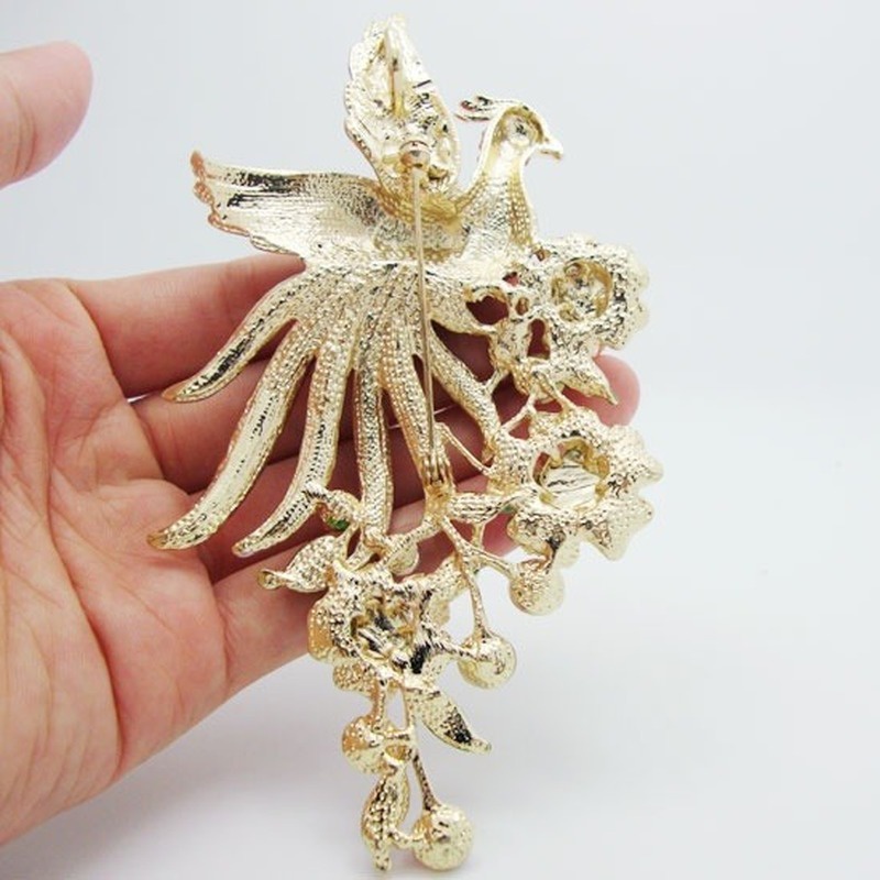 Fashionable, Exquisite, Beautiful and Colorful Multi-Color Peacock Flower Brooch