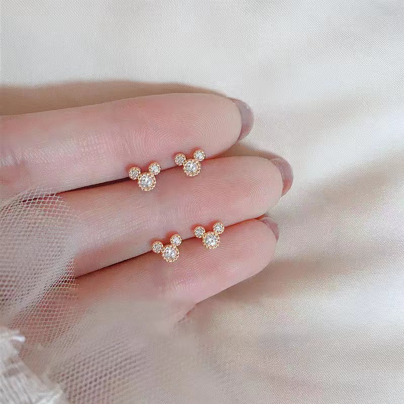 Anime Mini Earrings Stud For Women Cute Bear Luxury Geometric Crystal Jewelry 2023 New In Korean Aesthetic Accessories Wholesale