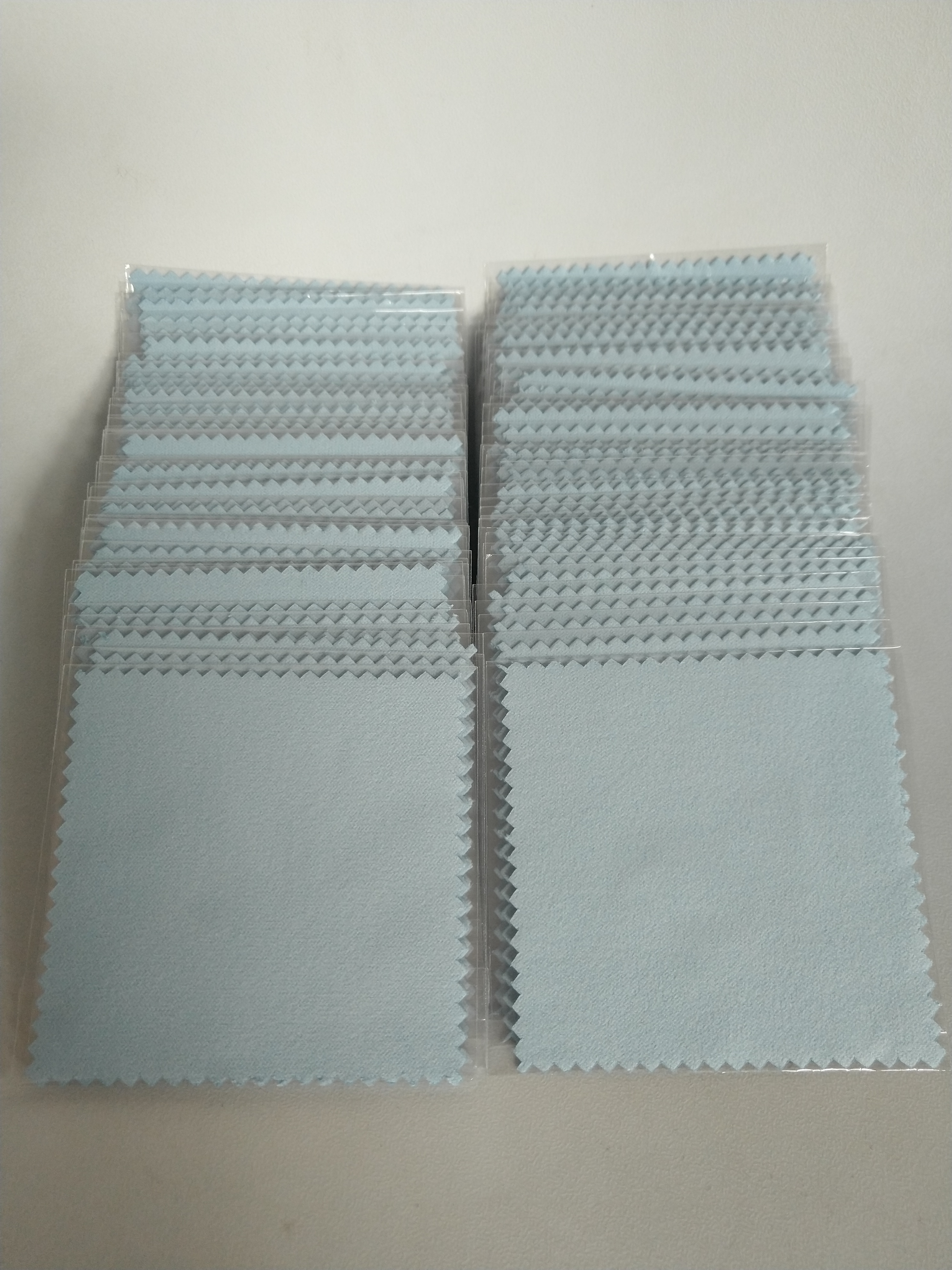50 100 Pieces Cleaning Silver Polishing Cloth With OPP Bag for Sterling Silver Jewelry Anti Tarnish Blue Color Microfiber Suede
