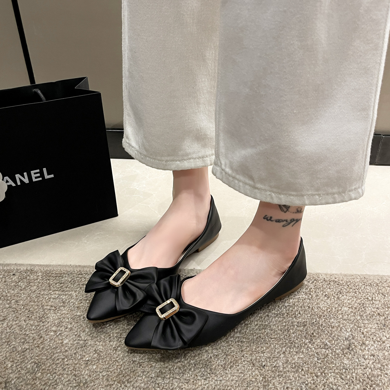Soft sole single shoes women 2024 spring/summer new bow pointy fashion all match flat shoes a slip-on bean shoes