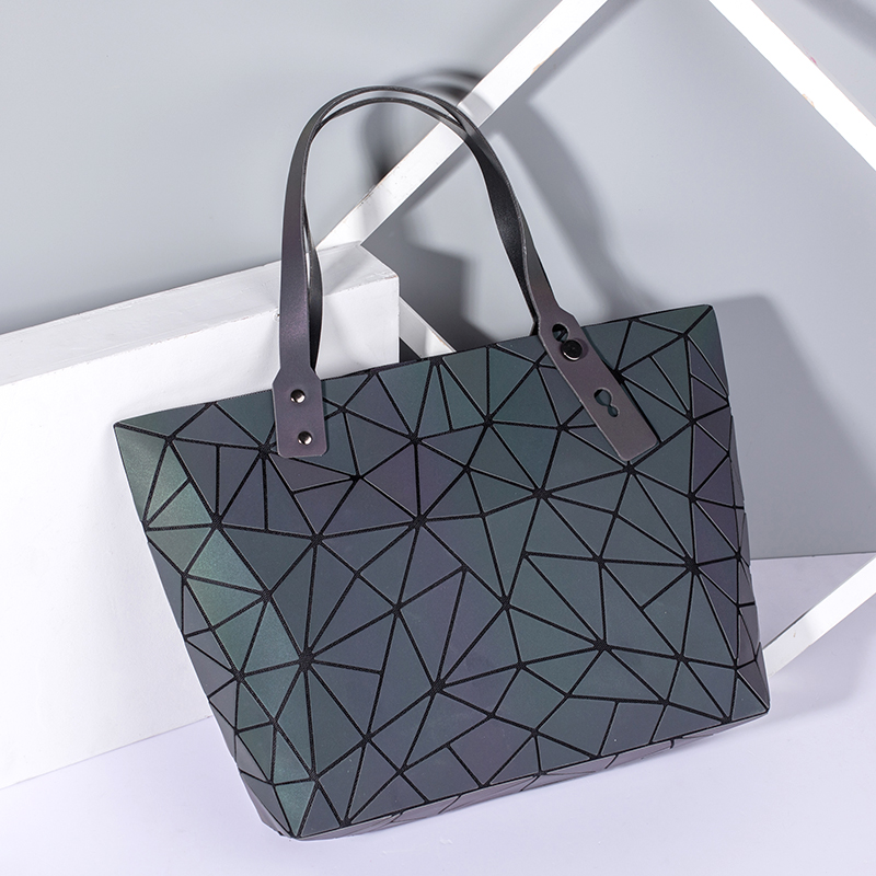 sac a main new Luminous geometric bags for women 2020 Quilted Shoulder Bag Laser Plain Folding Handbags Hologram bolsa feminina