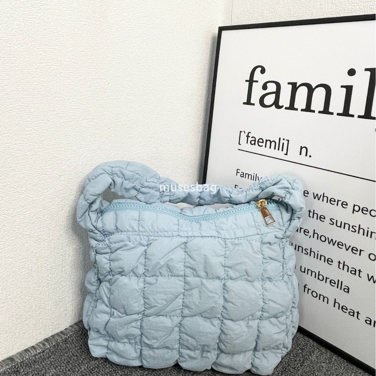 Cloud bag, bubble pleated underarm bag, Korean version popular and versatile Instagram style large capacity single shoulder dumpling bag for outdoor u
