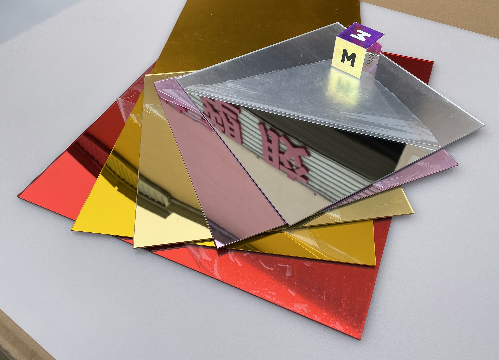 3MM Gold Silver Red Acrylic Mirror Square Sheet Plastic Pier Glass Hotel Decorative Lens Plexiglass Mirrors