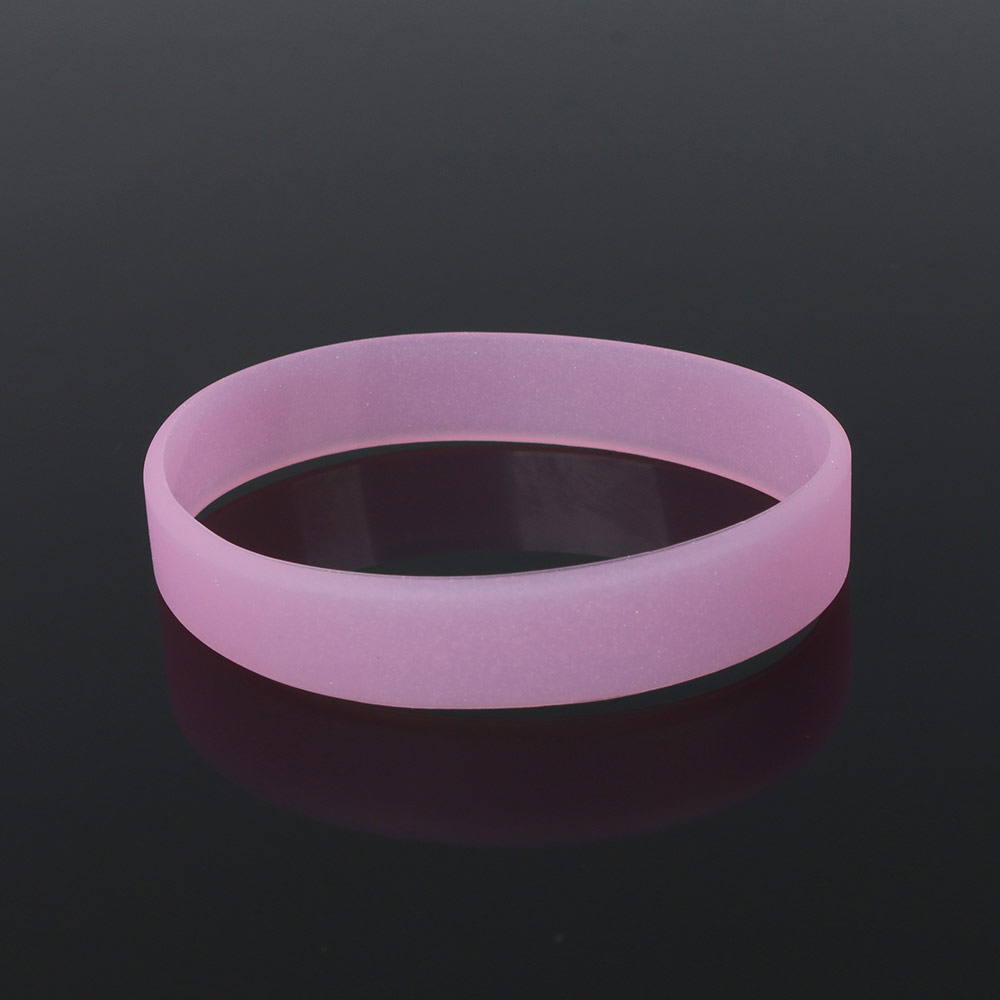 6 Colors Glow in the Luminous Elastic Rubber Silicone Bracelets Men Women Bangles Basketball Sports Wristbands Silicone Bracelet