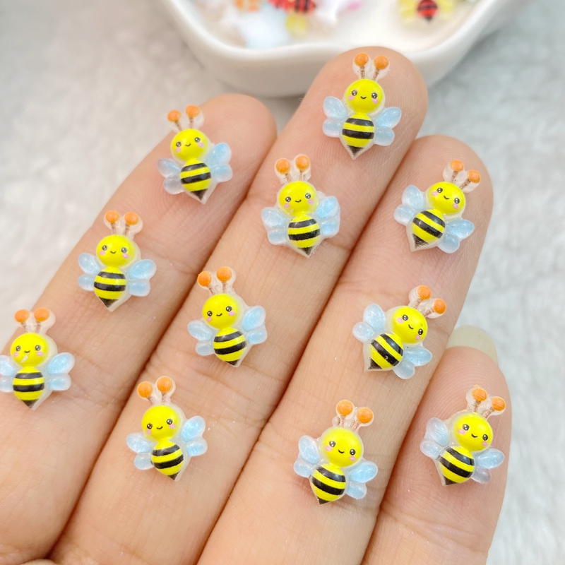 50Pcs New Cute Resin Mini Colorful Bee Series Flat Back Manicure Parts Embellishments For Hair Bows Accessories
