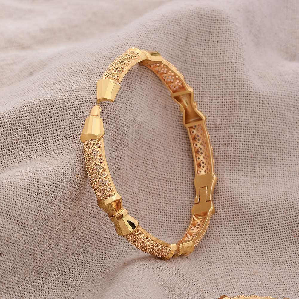6Pcs/lot Small Butterfly Afro Bangles Gold Color Bangle For Women Dubai Bride Wedding Bracelet African Arab Jewelry Middle East