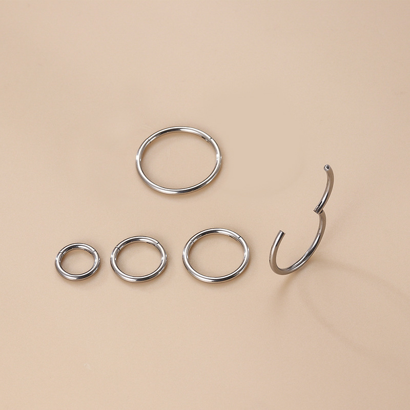 1PC G23 Titanium Piercing Jewelry Wholesale 16G Nose Rings Clicker Hinged Segment Hoop Earrings Helix Cartilage Daith Ear Clips
