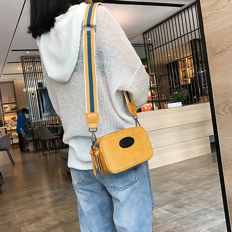 Women's 2023 Trend Crossbody Bags Letter W Wide Straps Shoulder Bag Purses Designer Small Shopper Handbags Clutches