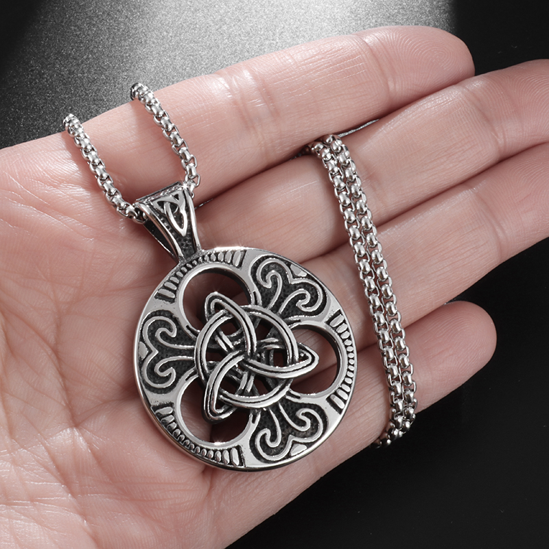 Vintage Celtic Knot Magic Reversible Pendant Nordic Irish Knot Trinity Necklace Men's Charm Nordic Jewelry Gift