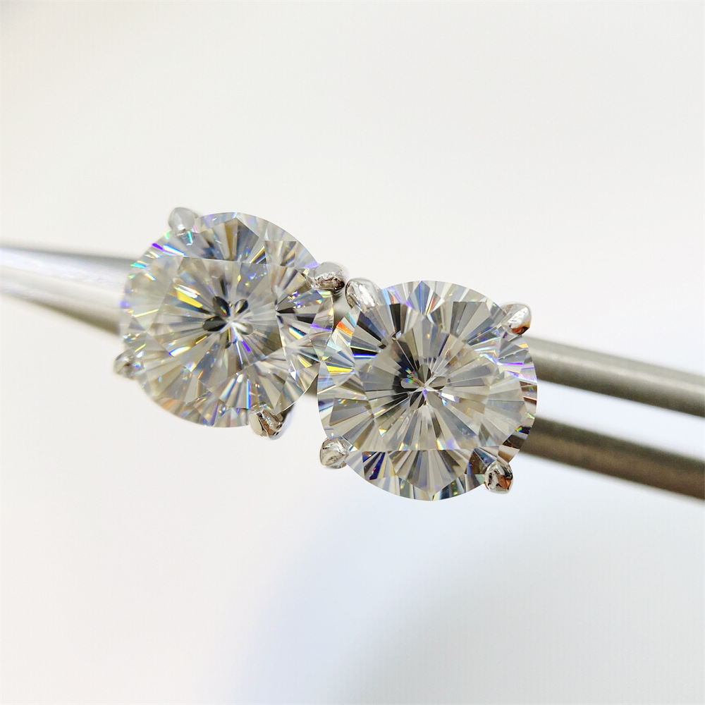 Rare Cut 0.5-2CT Cherry Blossom Moissanite Diamond Stud Earrings D Color VVS 925 Sterling Silver Ladys Earrings for Women 2023