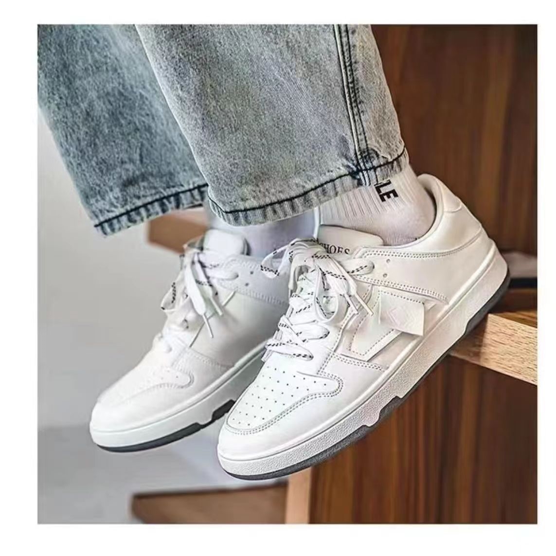 2024 men's shoes spring new white shoes fashion casual sneakers Korean niche trend board shoes