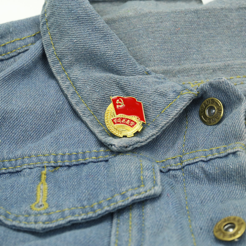 Chinese Red Five Star Flag Enamel Brooch Army Day August 1 Flag The Communist Youth League Pin Party of China Communism Budge