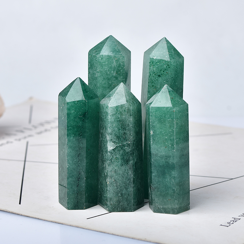 Natural Green Strawberry Crystal Point Healing Stone Hexagonal Prisms 50-80mm Obelisk Wand Treatment Ornaments Stone DIY Gift