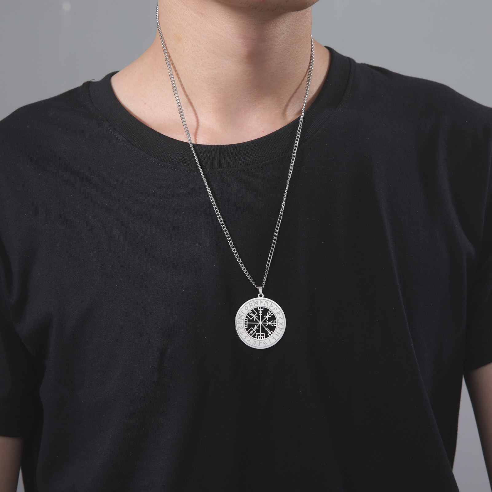 Jeshayuan Nordic Rune Aegishjalmur Pendant Necklace Nordic Mysterious Nergy Symbol Viking Jewelry