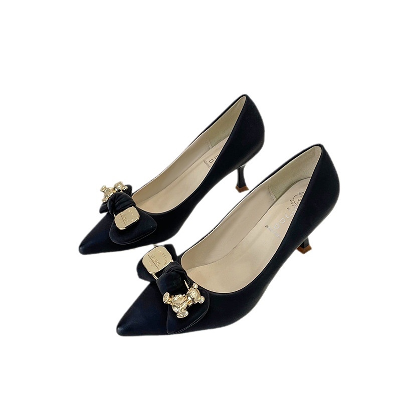 High heels women 2024 autumn new metal buckle temperament women's shoes senior sense pointy thin heels banquet single shoes
