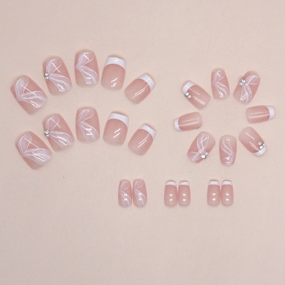 24pcs Short Round False Nails French Blue Sparkling Pearl Blue White Wavy Love Heart Full Cover Detachable French Nail Tips
