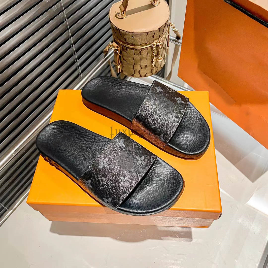Slippers Designer Slides men Women Platform Sandals Classic brand Summer Beach Outdoor Scuffs Casual Shoes Denim Embossed Soft Flat Slipper Shoe Quality 5.25 02