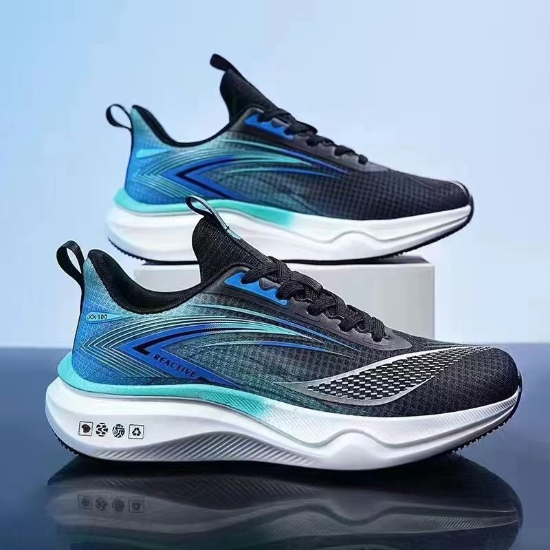 Spring Summer New Mesh Breathable Sports Casual for Mens Fashion Versatile Thick Sole Anti slip and Wear resistant Student Running Shoes Free of Mail 