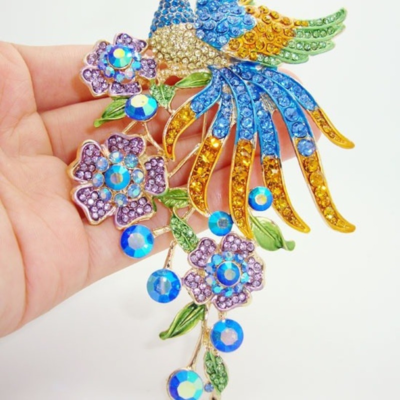 Fashionable, Exquisite, Beautiful and Colorful Multi-Color Peacock Flower Brooch