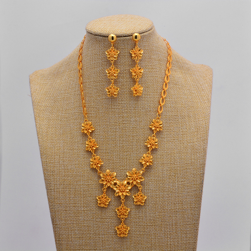 African Dubai Gold Color Jewelry Sets Women Nigerian Crystal Necklace Hoop Earrings Italian Bridal Jewelry Sets Wedding Jewelry