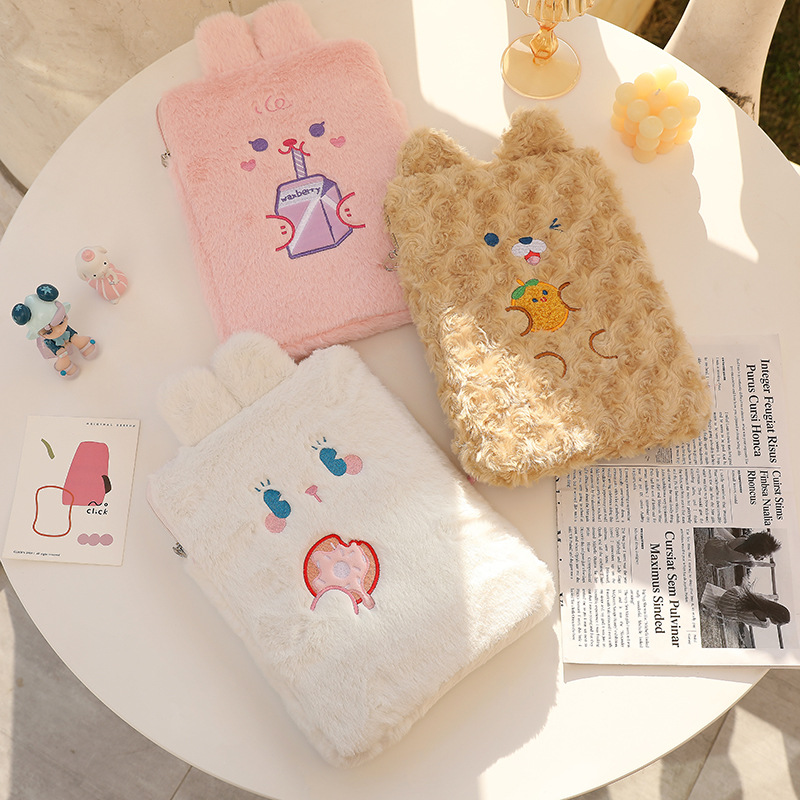 Flannel Bear Handbag Soft 10.5 11inch Mac Ipad Case Holder Cartoon Cotton Travel Business Ipad Case Purse Embroidery Cute Bag