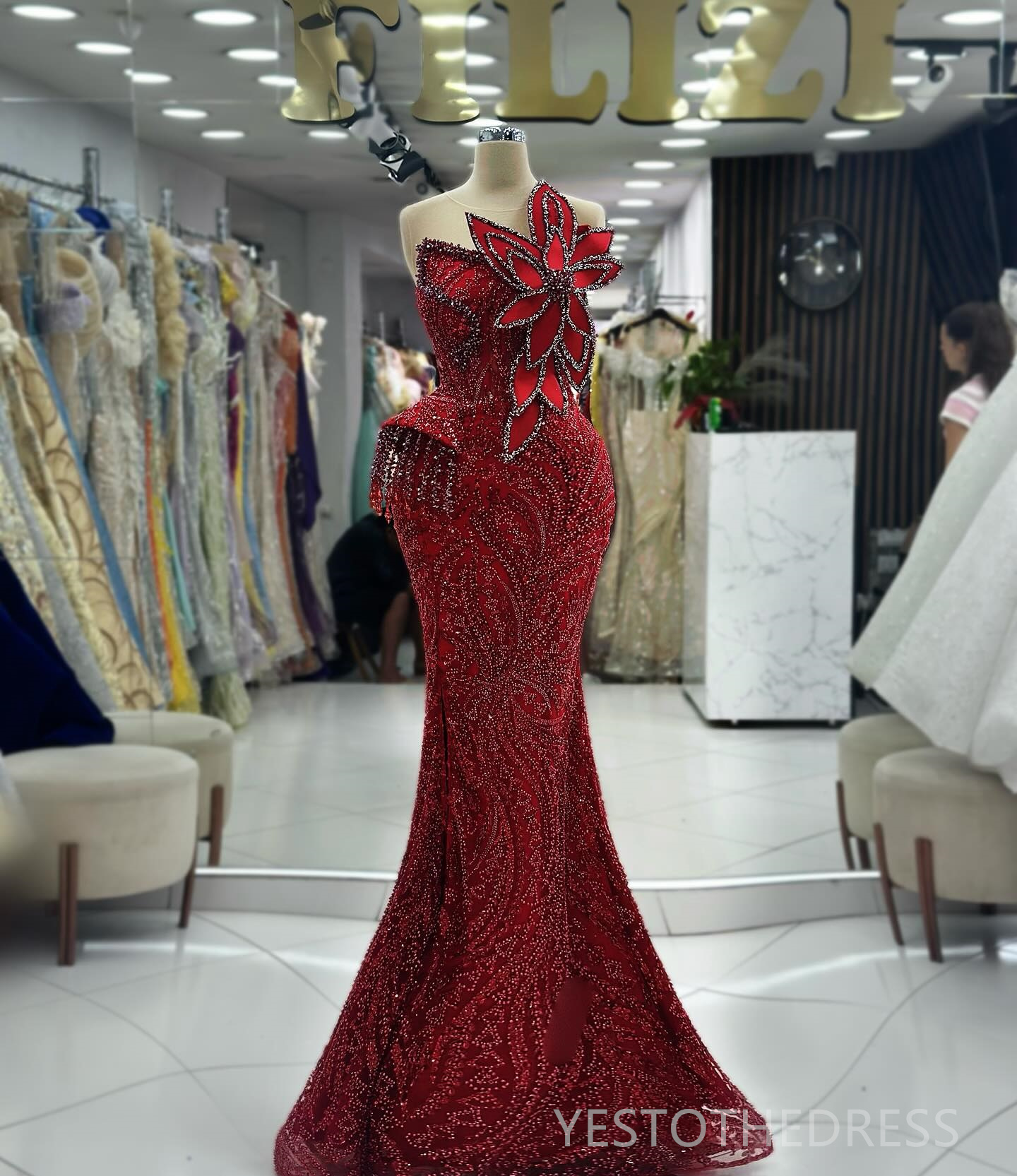 2024 Red Mermaid Prom Dress Sheer Neck Promdress Evening Formal Gowns Beaded Lace Rhinestones Decorated Birthday Dress Second Reception Gowns Gala Gow