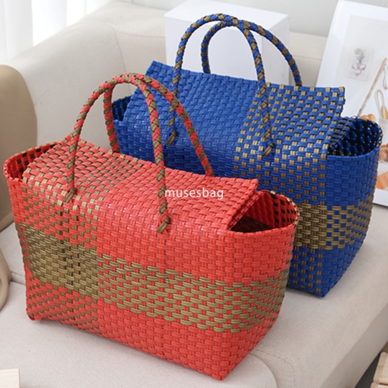 Designer Women's High Quality Practical Large Capacity Handheld Cabbage Basket Handheld Small and Popular Love Handmade Gift Bag Minimalist Handh