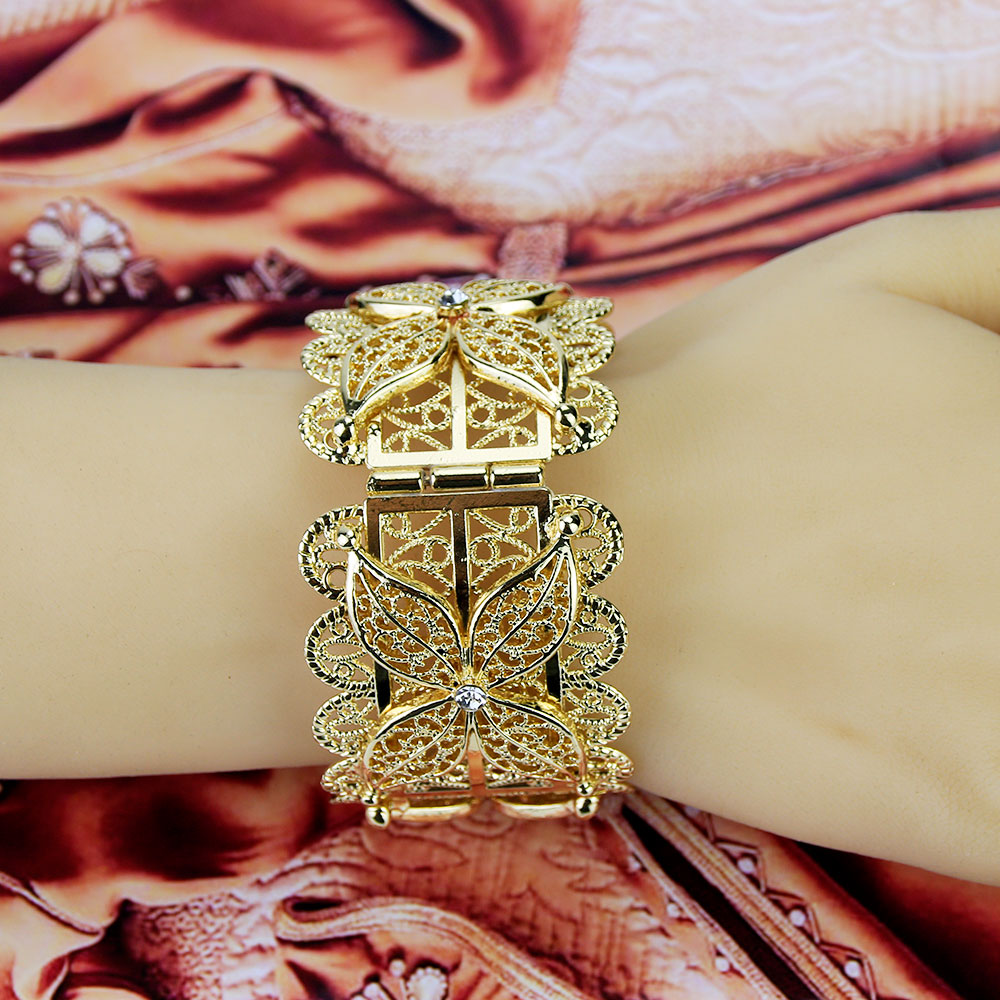 Sunspicems Algeria Metal Flower Bangle Cuff Bracelet for Women Gold Color African Ethnic Wedding Jewelry Morocco Banquet Gift