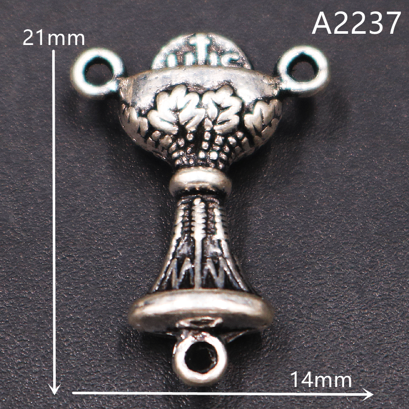 20pcs Mix Silver Plated Catholic Virgin Mary Three-Hole Connector DIY Charm Prayer Rosary Necklace Jewelry Crafts Making P753