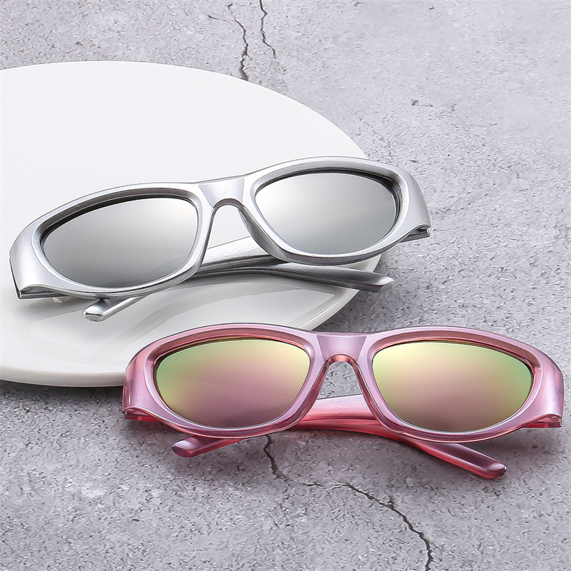New Y2K Punk Cat Eye Sunglasses Fashion Women Shades UV400 Brand Designer Men Trendy Eyewear Sports Steampunk Sun Glasses S73 NH1303 IVISTA