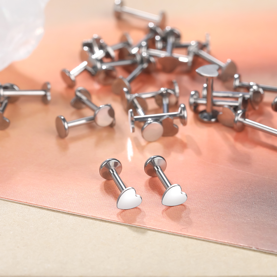1PC Titanium Heart Labret Piercing Lip Ring Gold Color Tragus Pircing Ear Cartilage Helix Stud Nose Piercings Women Men Jewelry