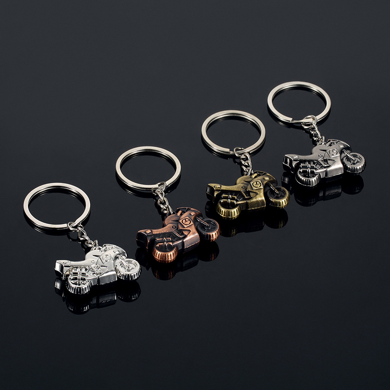 Car Key Chain Retro Motorcycle Shape Car Key Holder Metal Bag Charm Accessories 3D Craft Keychain Muilt Color Car Accessories