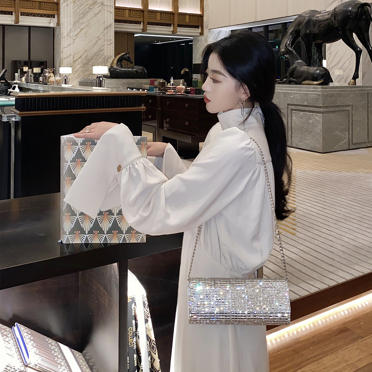 Diamond Clutch Purse And Handbag With Rhinestone Women's Party Evening Bag Luxury Wedding Clutch Female Shoulder Bag Bolso