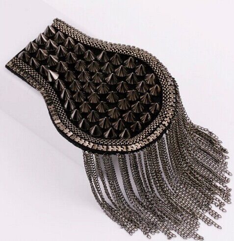 Handmade vintage jewelery tassel rivet chain big shoulder brooch epaulets/epaulettes spikes/escapulario men blazer accessories