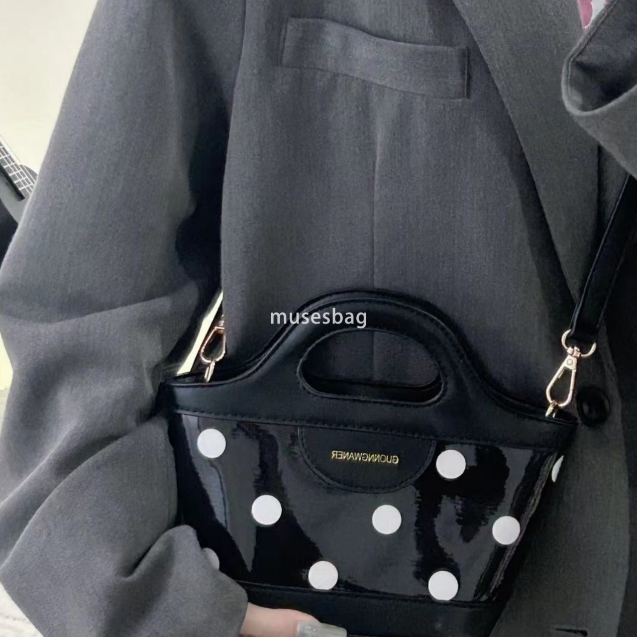 A niche bag for women a new high-end single shoulder bag fashionable crossbody bag casual and versatile portable vegetable basket bag