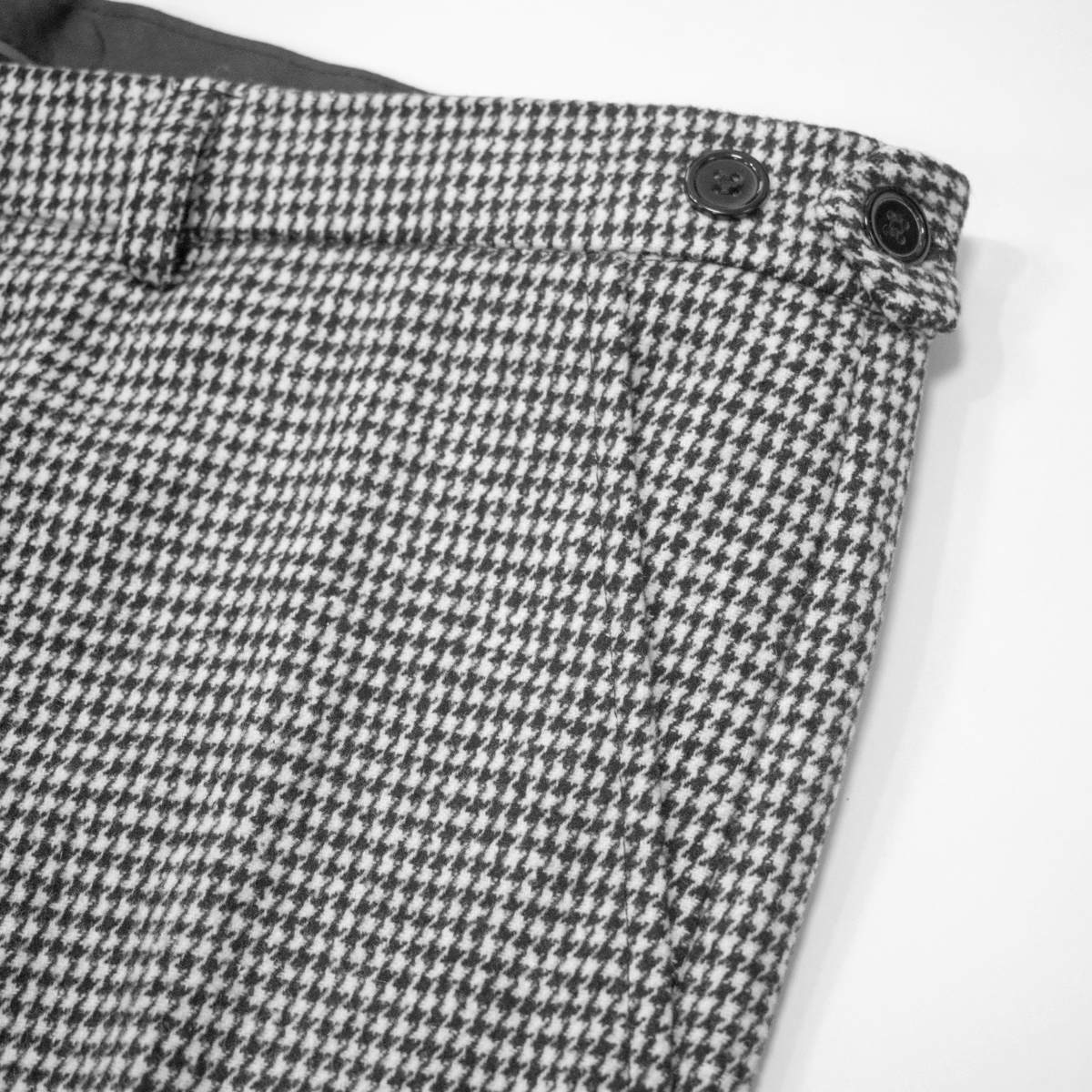 Fashion Mens 2 Pieces Suit Blazer Pants Jacket Checkered Pattern Coats For Men Peaked Lapel Casual Party Wedding Suits Designer Single Row Buckle Chea