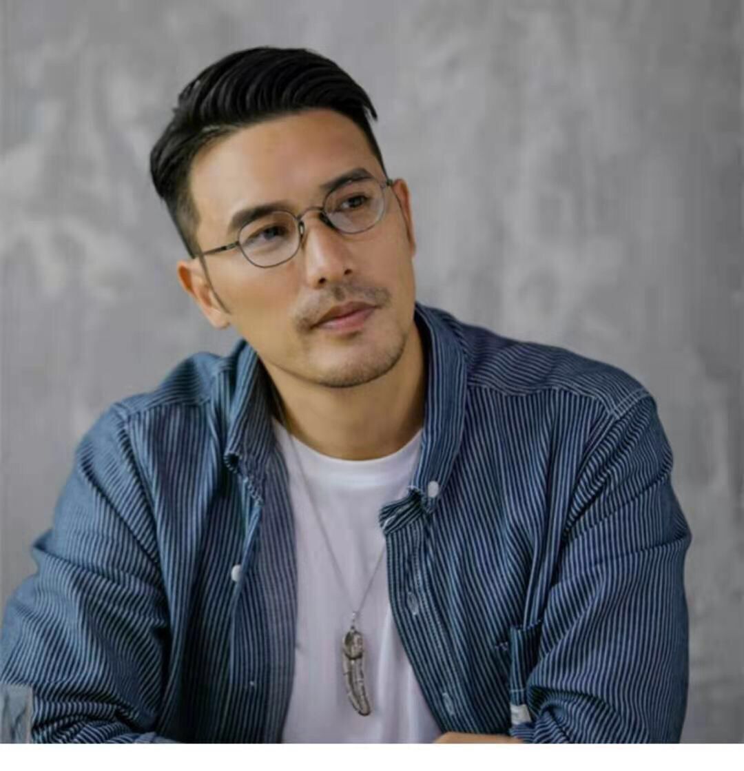 Japanese Handmade Small Square Titanium Glasses Frame Men Retro Rectangle Eyeglasses kmn114 Eyewear Oculos Designer Brand Style