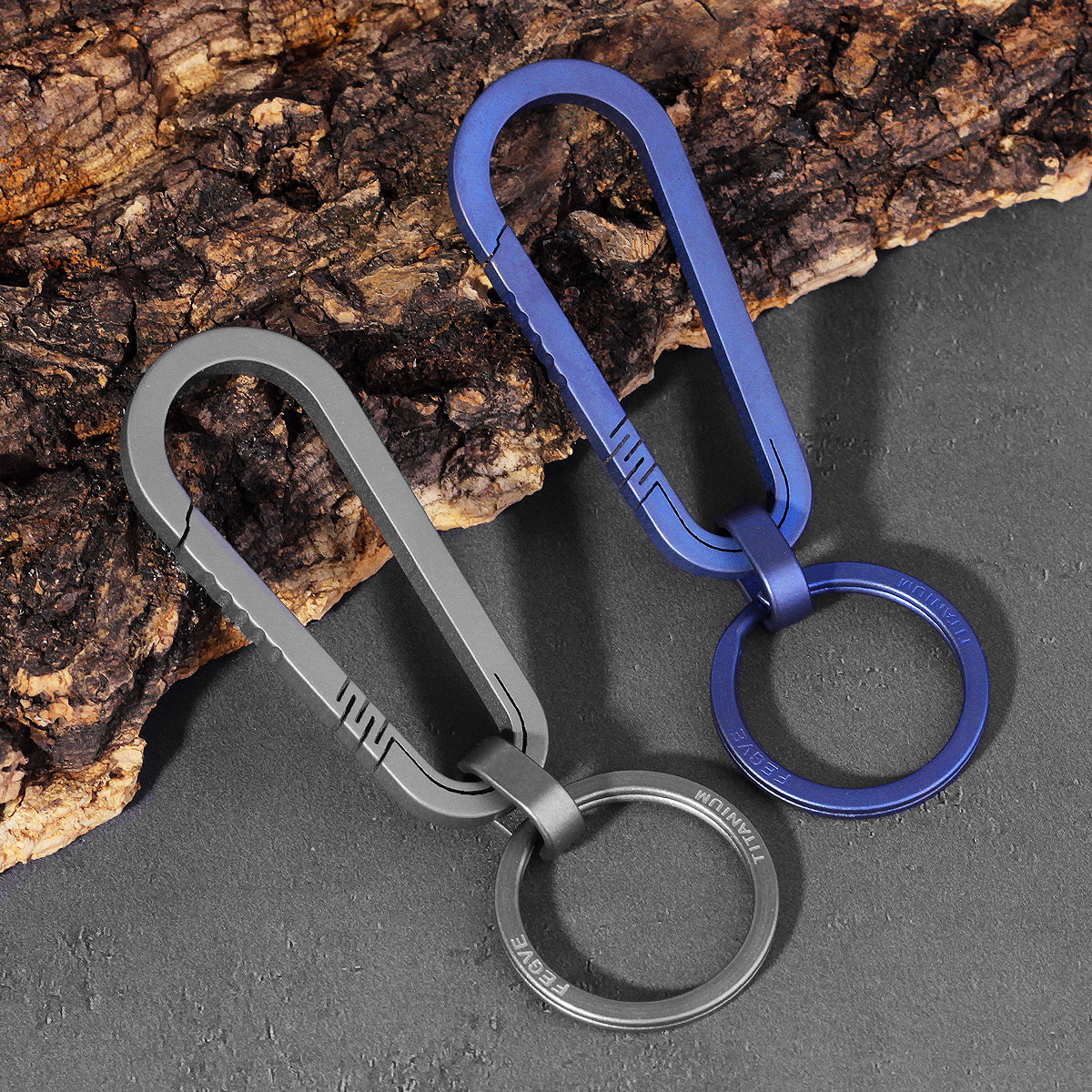 Real Titanium Key Chain Men Carbine for Key Ring Holder Super Lightweight TC4 Car Keychain EDC Luxury Boyfriend Gift Gadgets