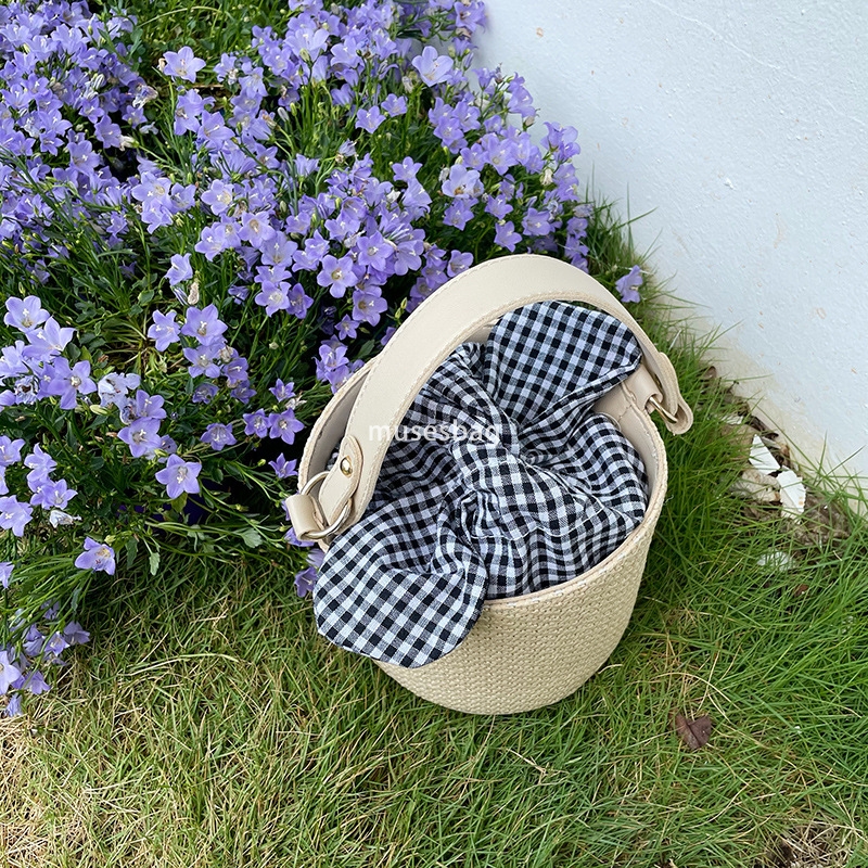 European and American women's classic practical bow plaid large capacity bucket fashionable and versatile one shoulder crossbody Western style wo
