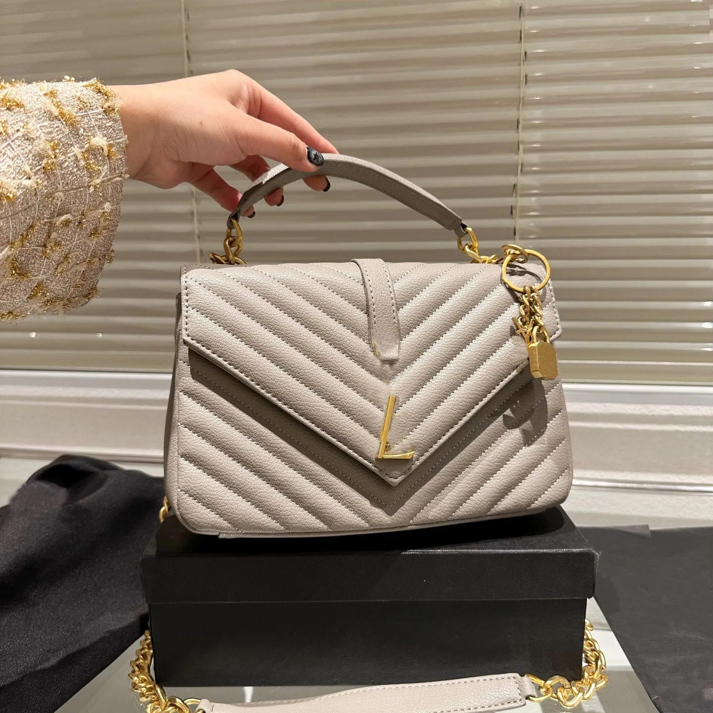 Senior Designer Luxury Women Fashion Shoulder Bags Crossbodybag Chain underarmbag topquality Solid color Evening Crossbody Purse Shopping Tote Evening Bag