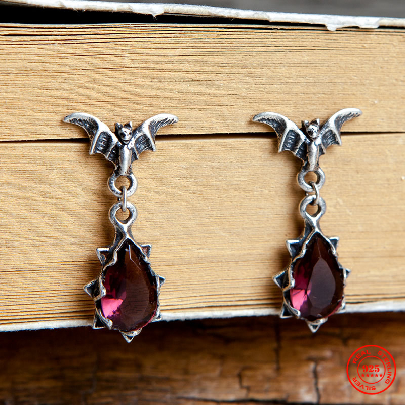YIZIZAI 100% 925 Sterling Silver Creative Vintage Punk Style Bat Crystal Stud Earring For Women Party Jewelry Gift