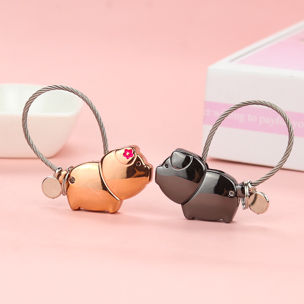 Cute Metal Kiss Pig Keychain Black Rose Lover Swine Pet Key Chain Ring Holder Bag Lock Couple Woman Man Jewelry Gift