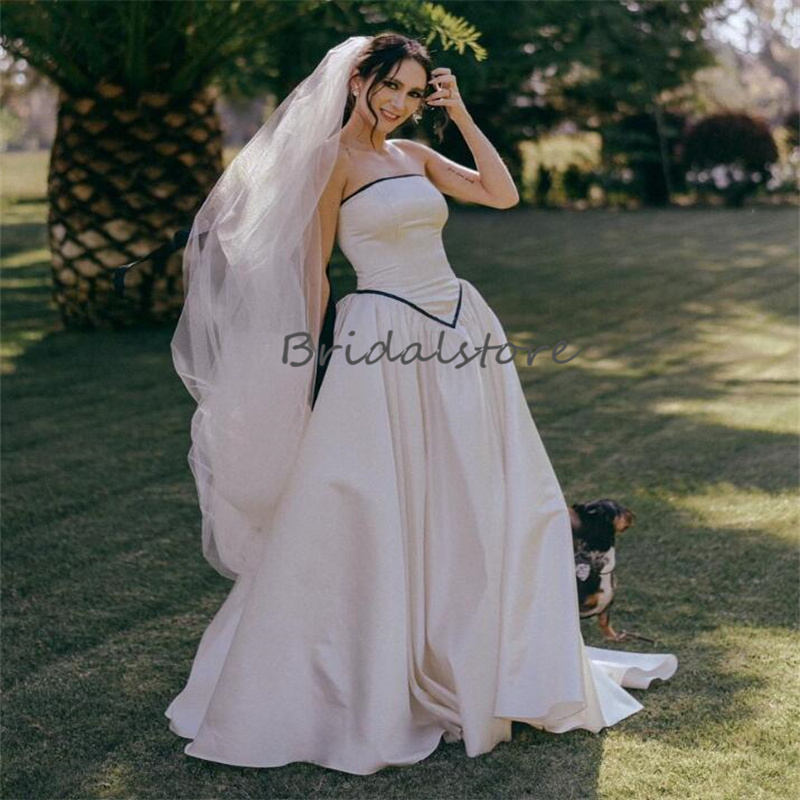 Simple Satin Forset Wedding Dresses 2024 New Strapless Boho Civil Bride Dress Elegant Bohemian Beach Gothic Bridal Gown Celtic Garden Rustic Country B