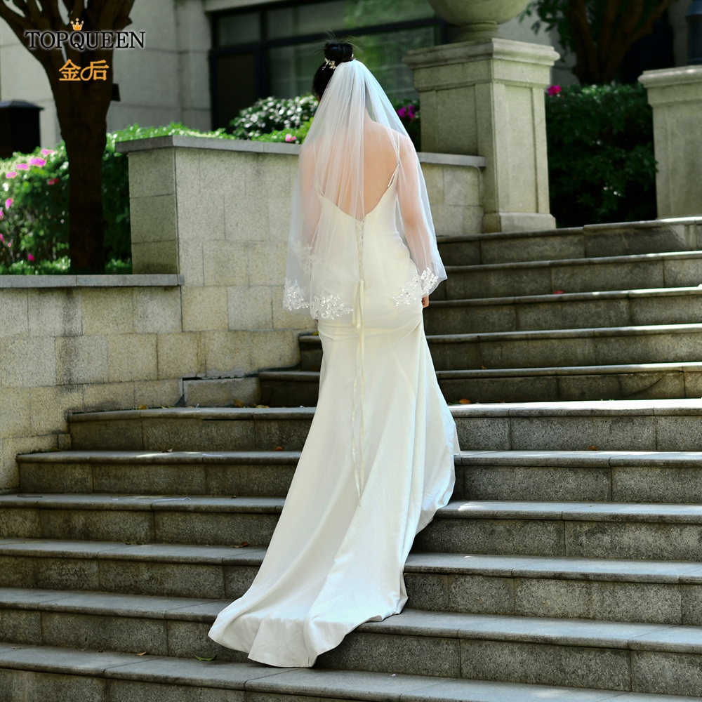TOPQUEEN V49 100% Handmade Bridal Veil with Comb Lace Embroidery Women's Short Veil Wedding Veils with Lace Shiny Sparkl