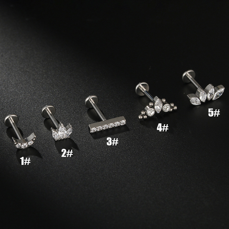 1PC G23 Titanium Piercing Labret Studs Internal Thread Lip Stud Earrings CZ Leaf Crown Helix Cartilage Tragus Piercing Jewelry