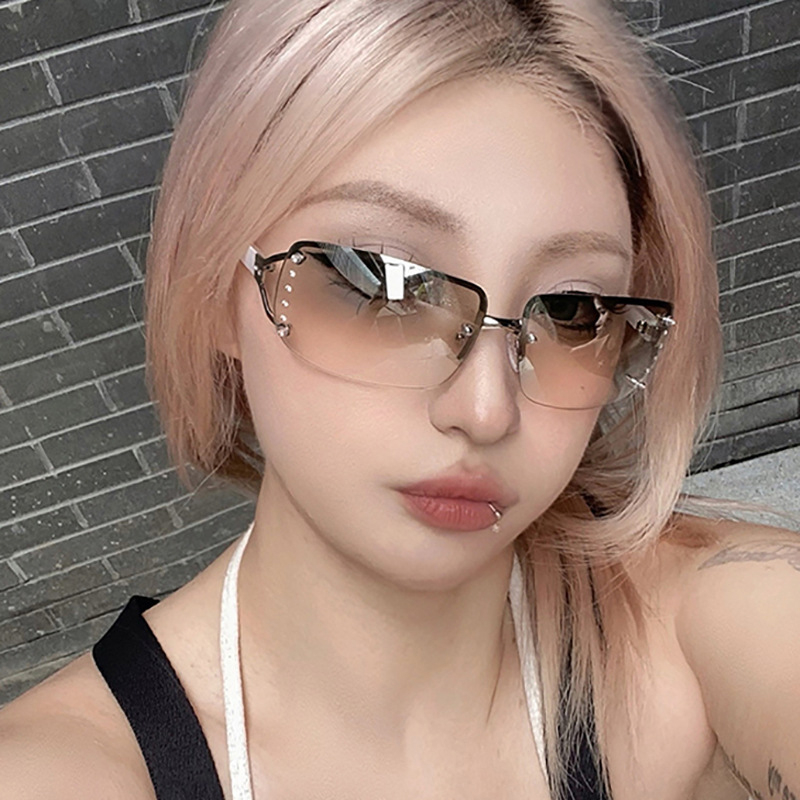 Rimless Sunglasses Women Luxury Brand Designer Sun Glasses UV400 Unisex Shades Fashion Eyewear Y2k Punk One Piece with Diamond Square S71 8027 IVISTA