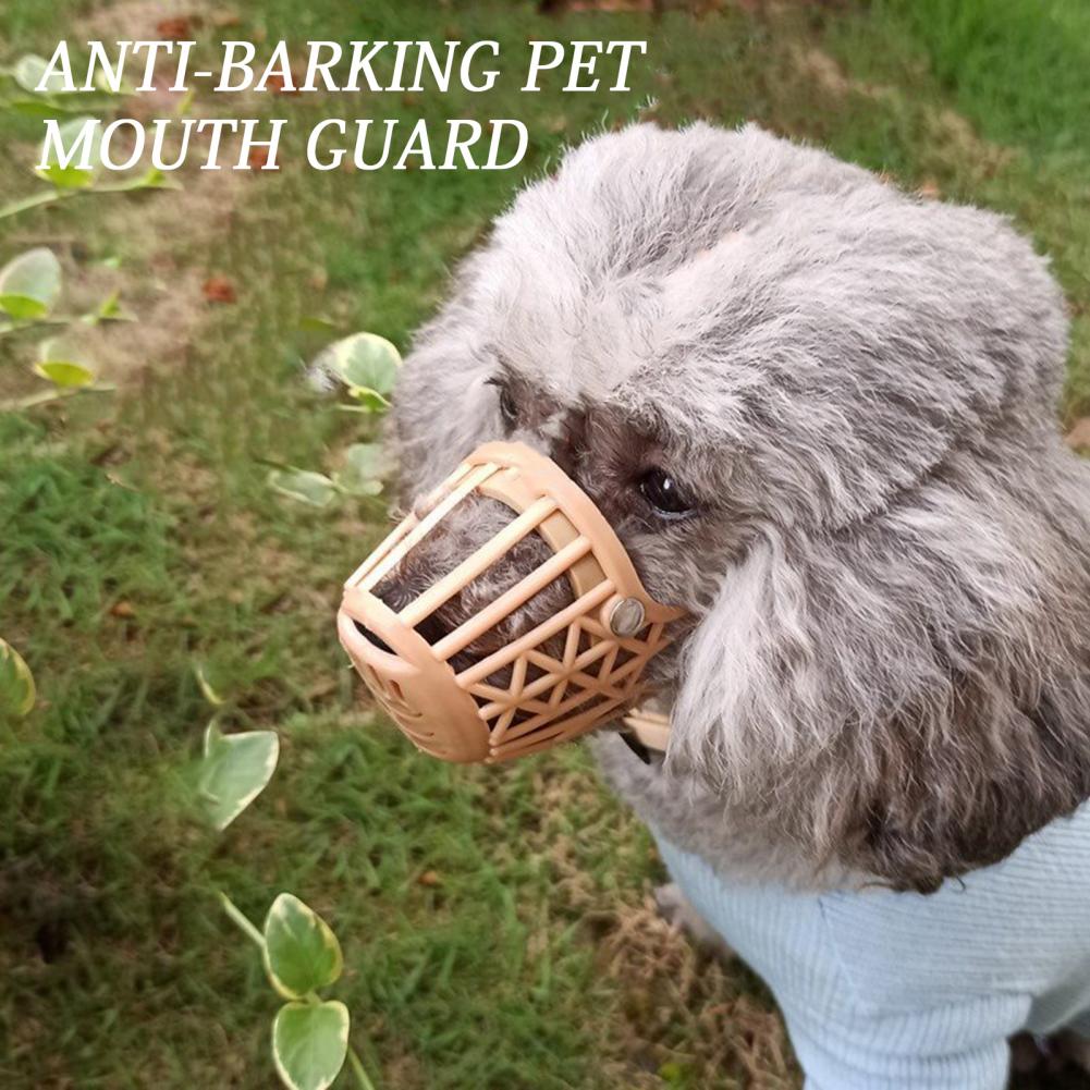 Dog Muzzle with Japanese Buckle Adjustable Dog Muzzle Adjustable Breathable Plastic Pet Muzzle for Dogs for Training